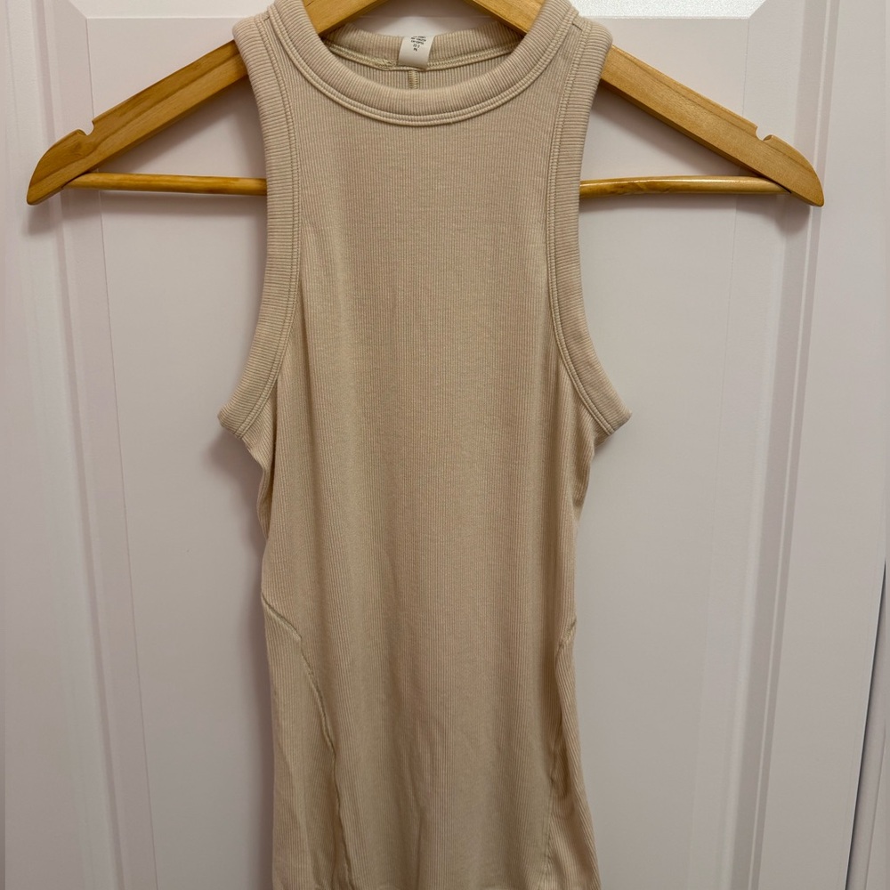 🎀 lululemon 0 Hold Tight Tank